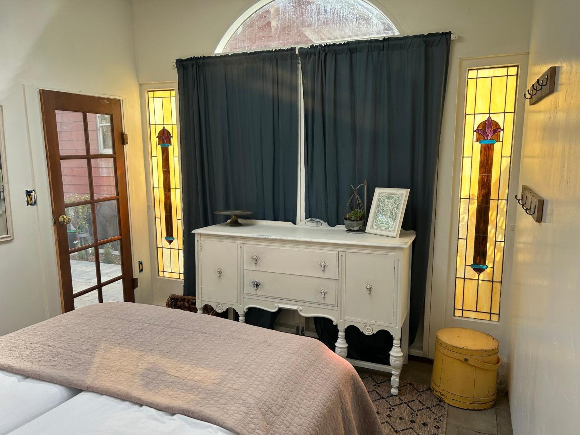 Big Red Lodge Cottage San Diego Bagian luar foto