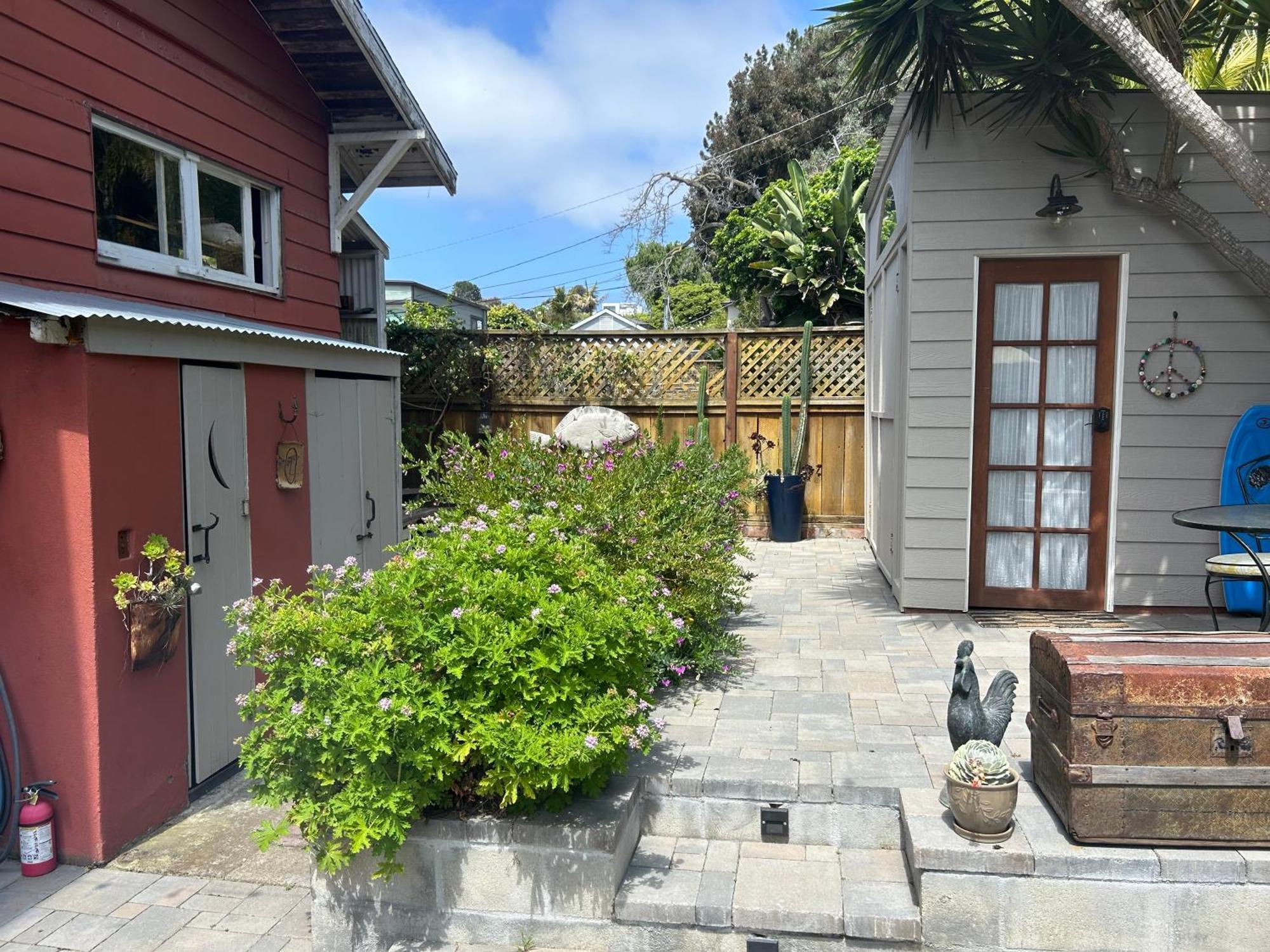 Big Red Lodge Cottage San Diego Bagian luar foto